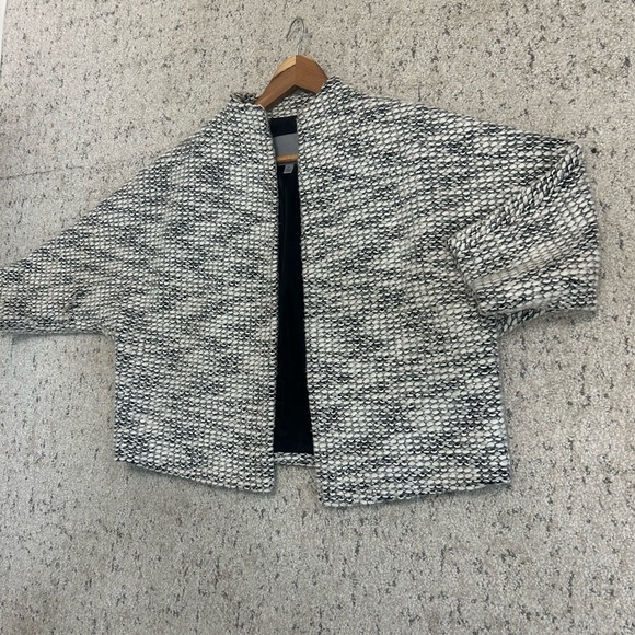 Classiques Entier XS Wool very oversized blazer in good condition- fits M - Picture 3 of 13